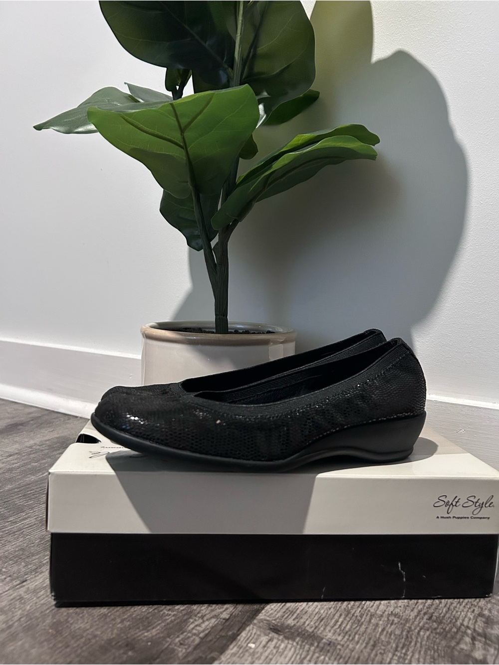 Soft Style by Hush Puppies Rogan Black Lizard Print Flats Women’s Size 6.5 New